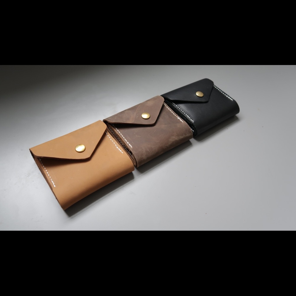 Luxury Hand-Crafted Leather Wallets